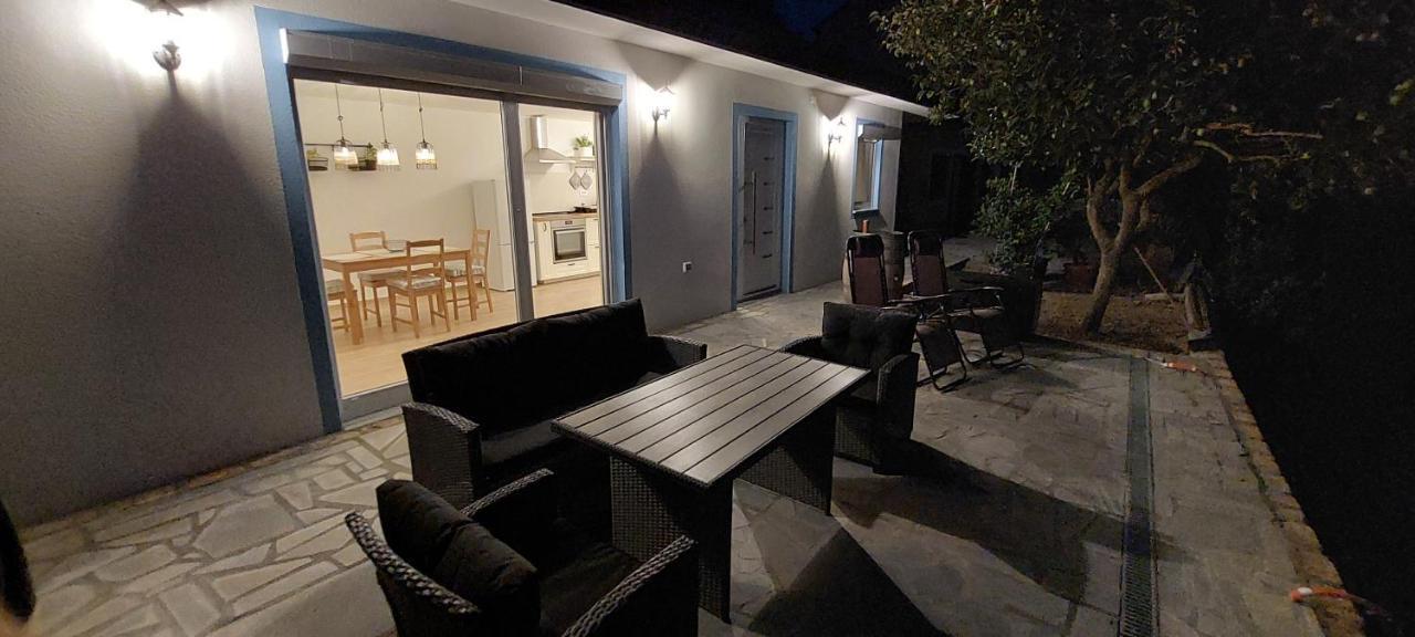 Stara Malija Apartment Изола Екстериор снимка